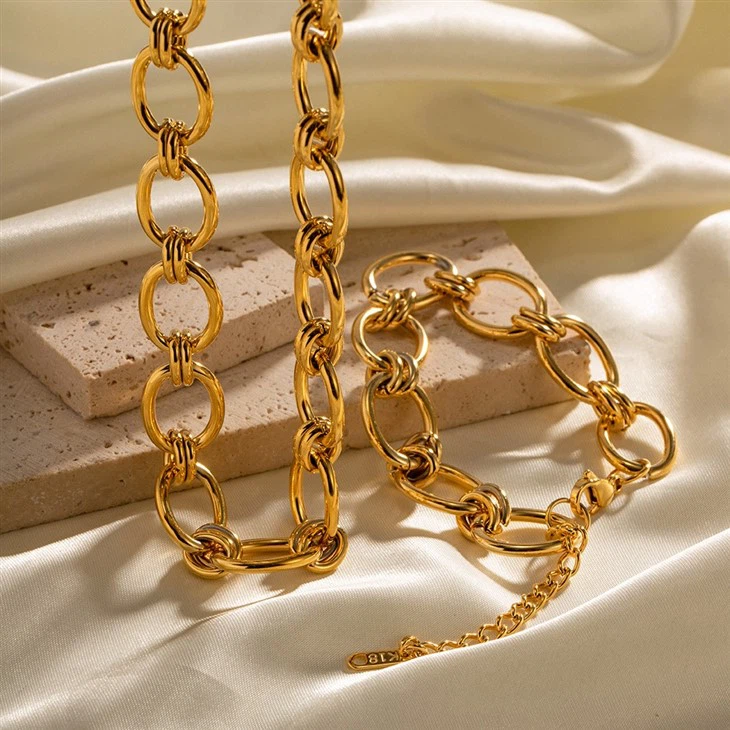 O Shape Link Chain Bracelet