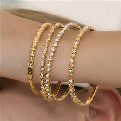 Vòng tay có thể xếp chồng lên nhau một nửa-Pavé