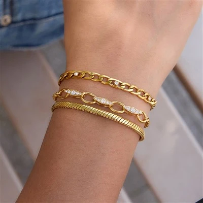 Vòng tay lấp lánh hình bầu dục